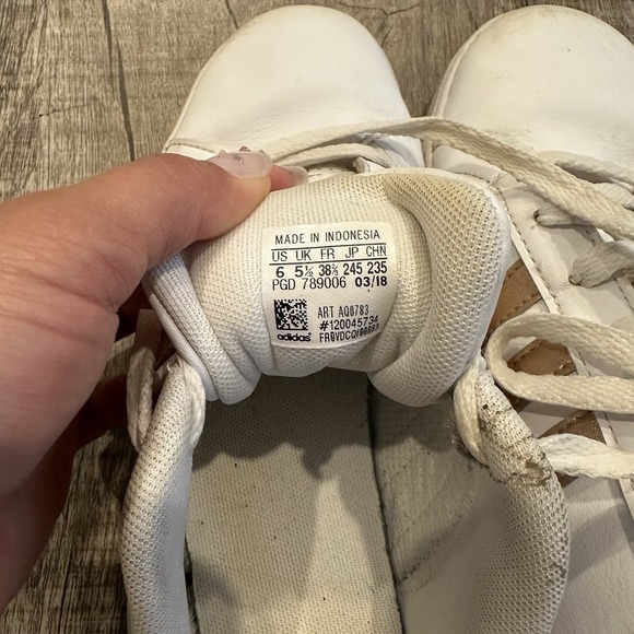 Adidas Baseline AQ0783 White Copper Sneakers Size 6 Big Kids‎ Lace Up Metallic - Picture 8 of 10